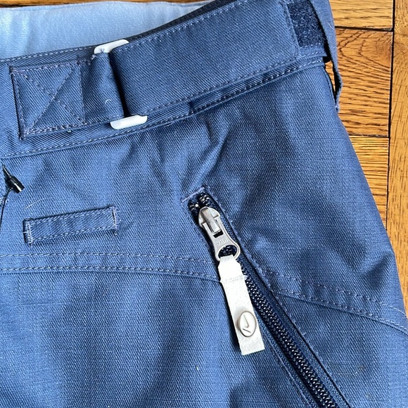 NIKE SNOWBOARDING PANTS - Picture 4 of 17